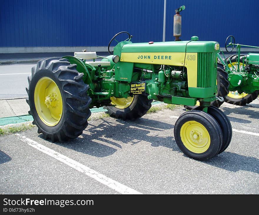 Tractor, Agricultural Machinery, Motor Vehicle, Vehicle