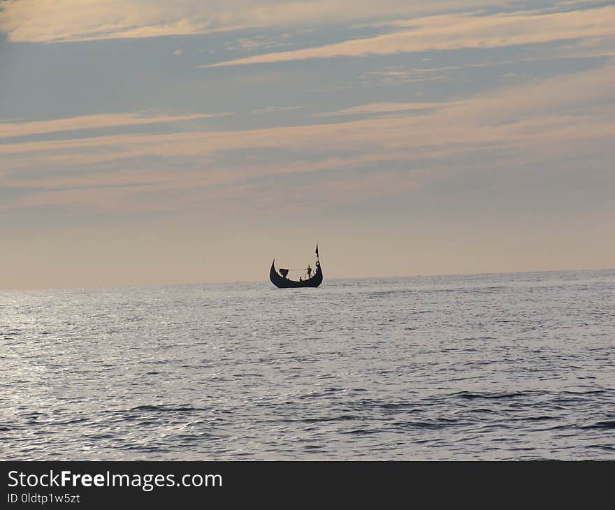 Horizon, Sea, Sky, Calm