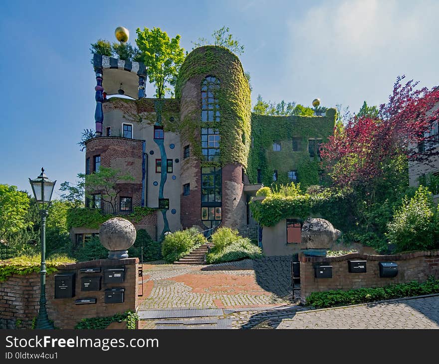 Property, Estate, Sky, Tree