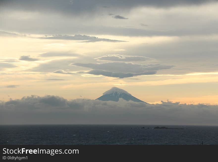 Sky, Horizon, Sea, Cloud