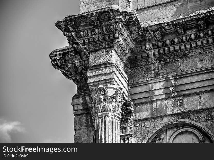 Landmark, Black And White, Monochrome Photography, Column