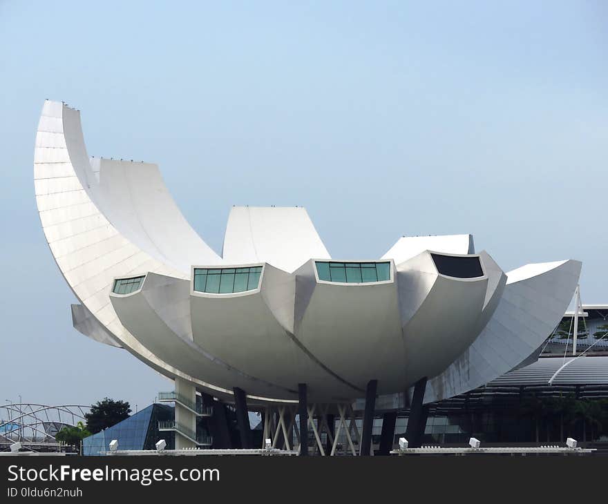 Mode Of Transport, Architecture, Sky, Building