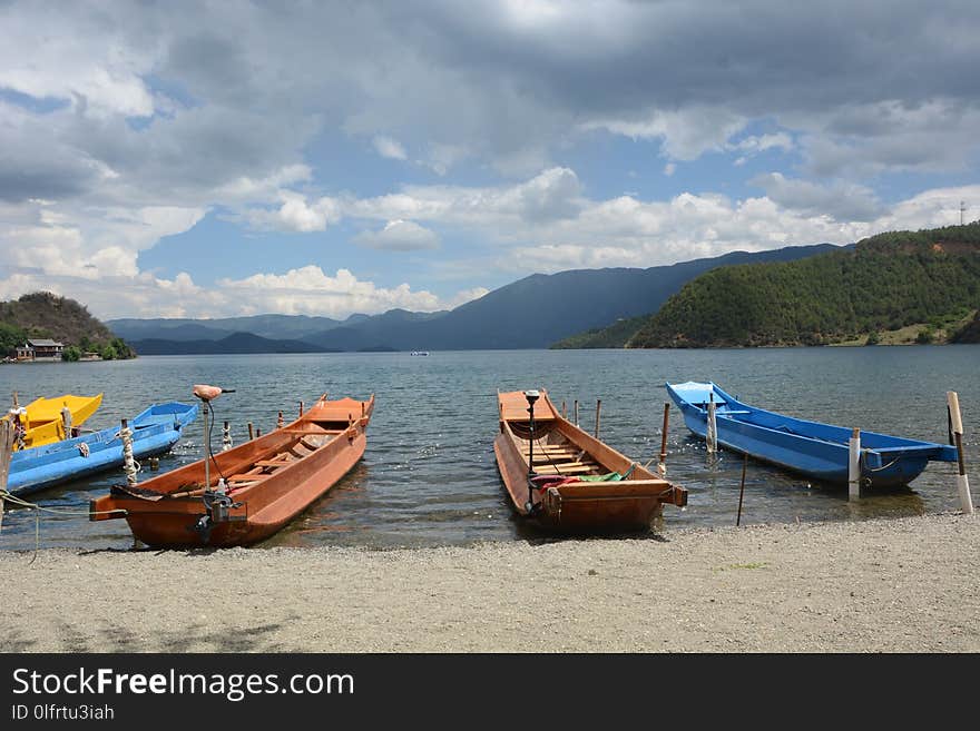 Sky, Water Transportation, Boat, Coastal And Oceanic Landforms