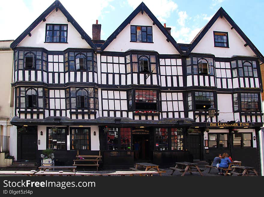 Building, House, Mixed Use, Facade