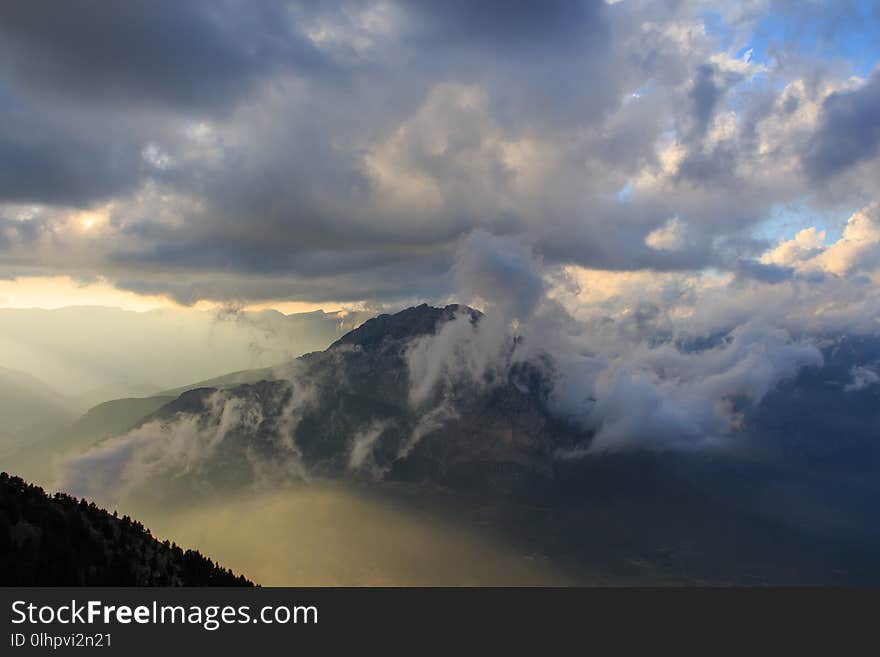 The extraordinary route around El Pedraforca.