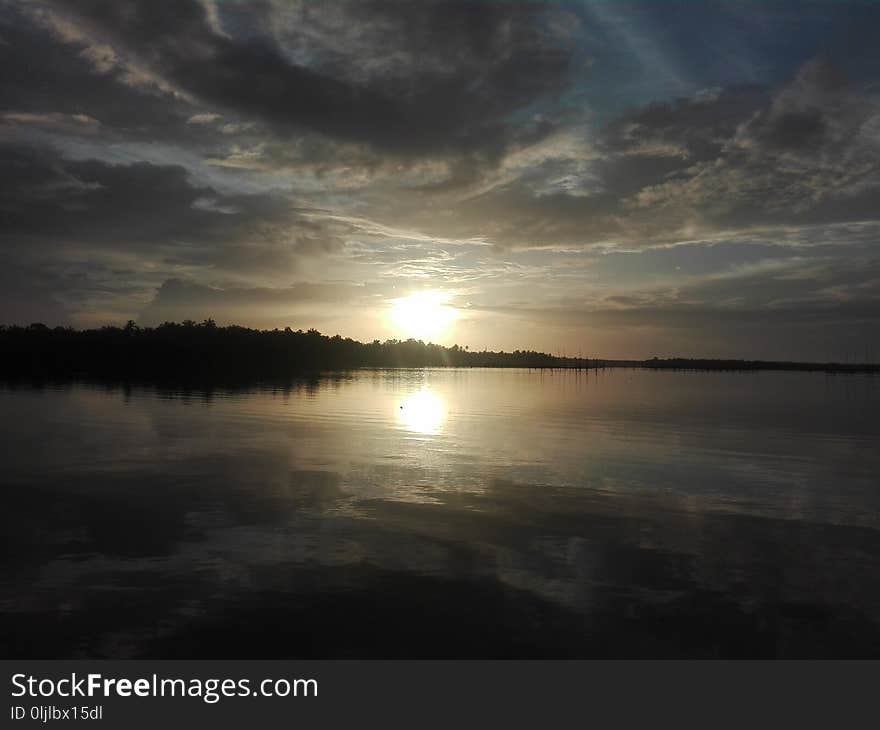 Reflection, Sky, Water, Horizon