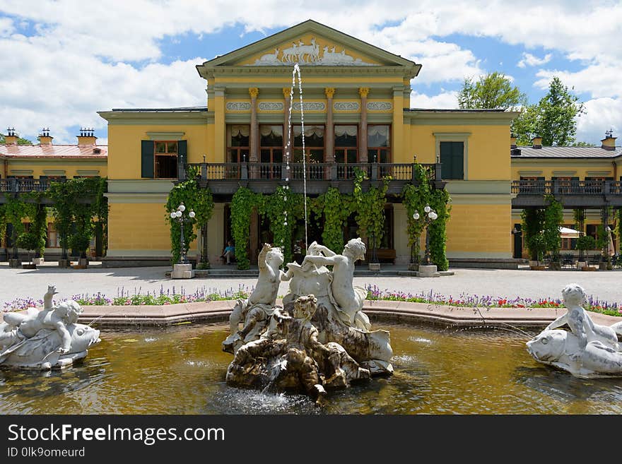 Water, Fountain, Tourist Attraction, Water Feature