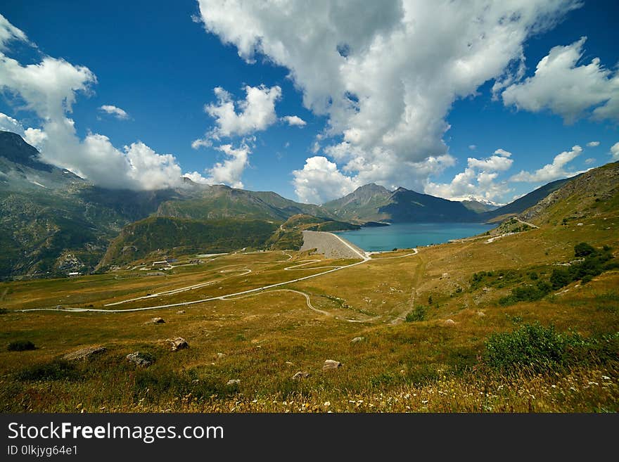 Highland, Grassland, Sky, Nature