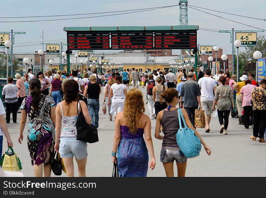 Crowd, Public Space, City, Pedestrian