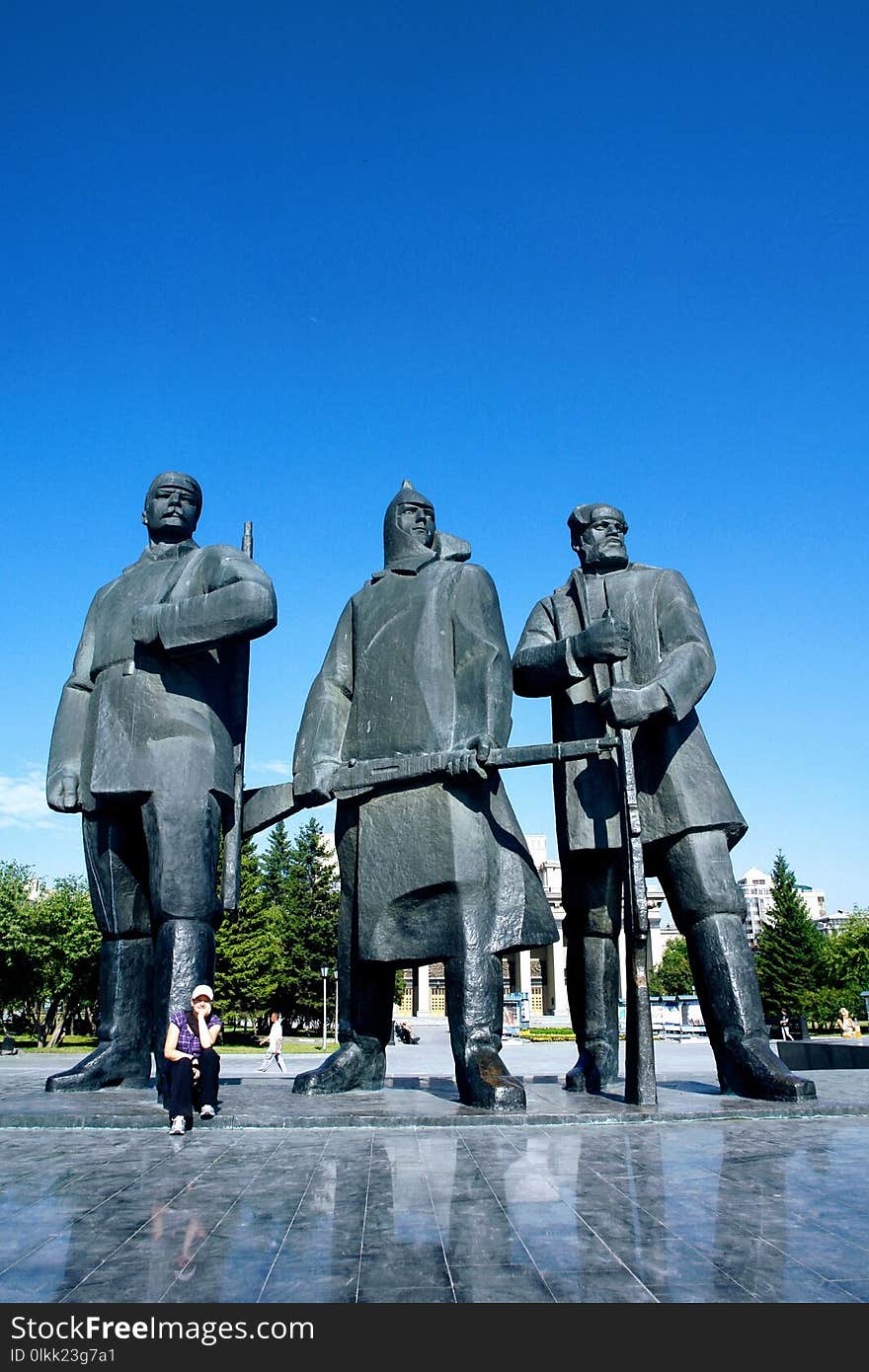 Statue, Monument, Sky, Sculpture