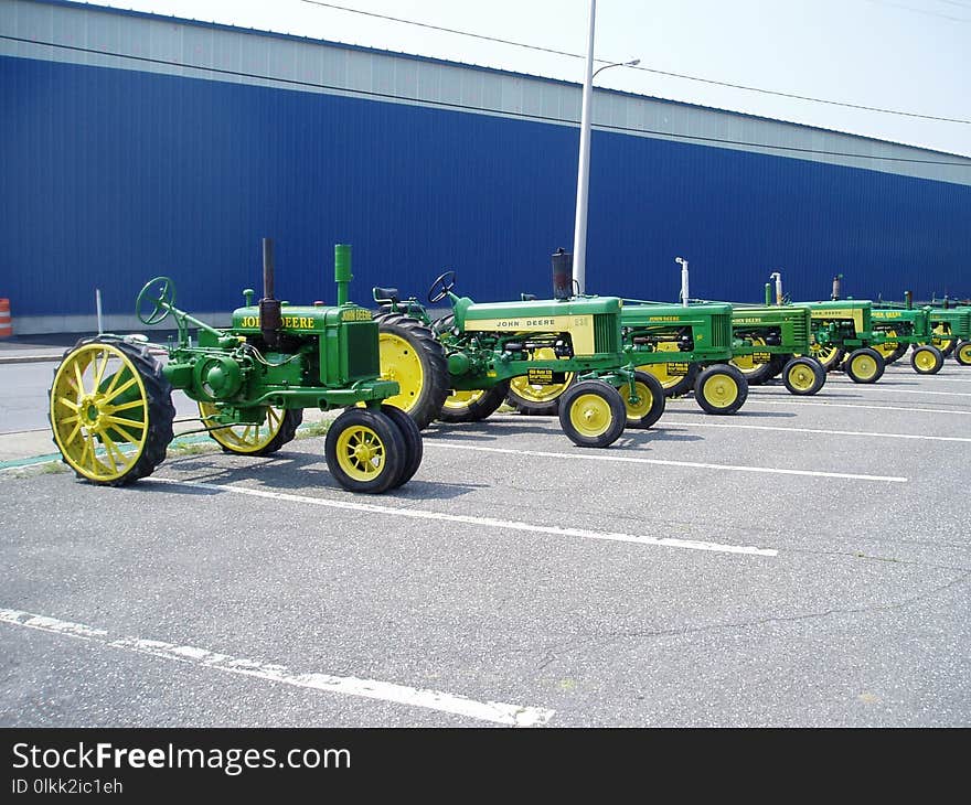 Tractor, Agricultural Machinery, Motor Vehicle, Vehicle