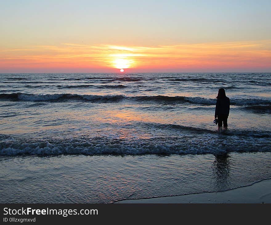 Sea, Ocean, Body Of Water, Sky