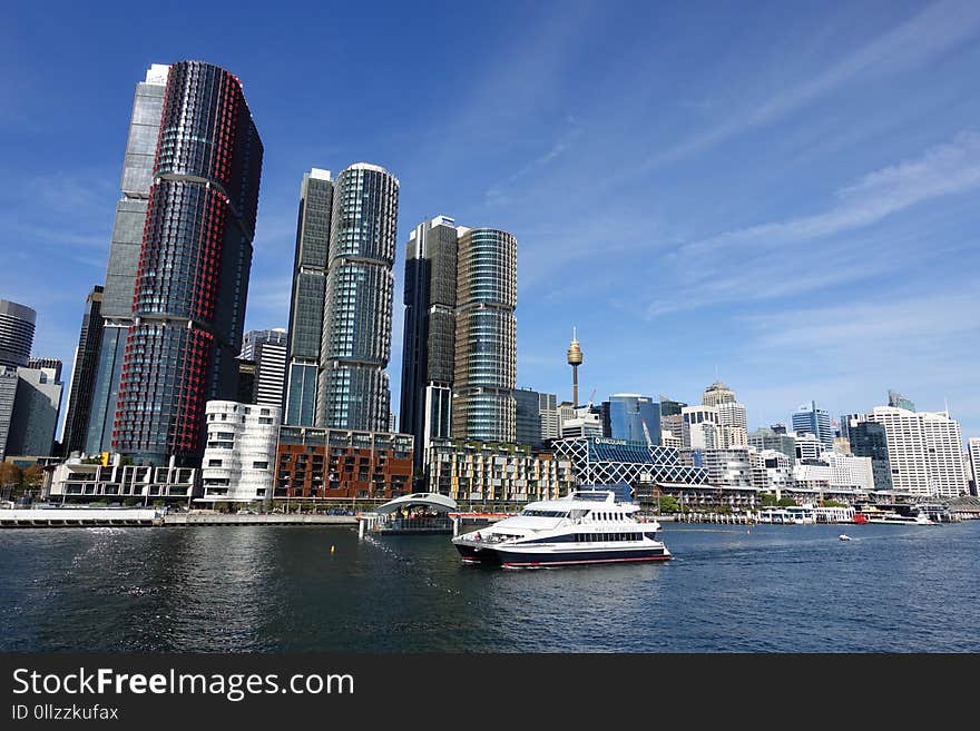 Metropolitan Area, City, Skyline, Skyscraper