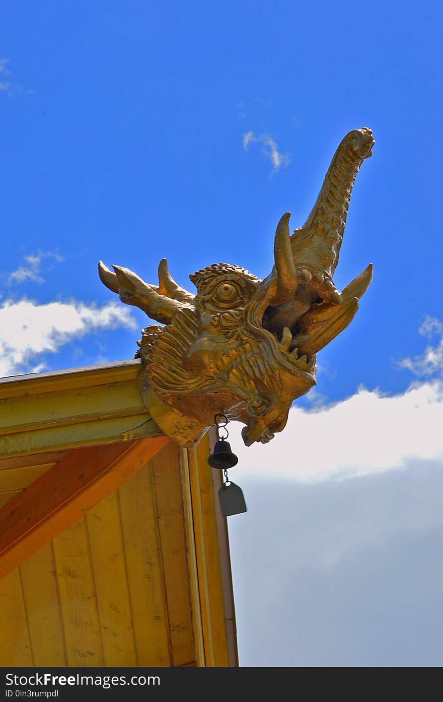 Sky, Statue, Sculpture, Monument