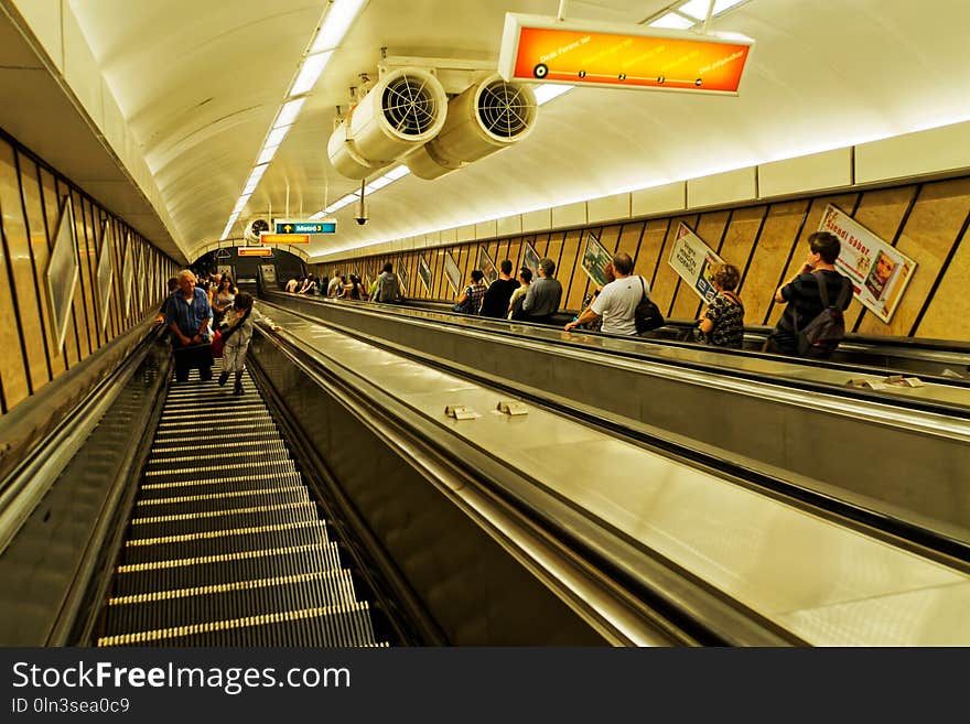 Escalator, Public Transport, Metropolitan Area, Rapid Transit