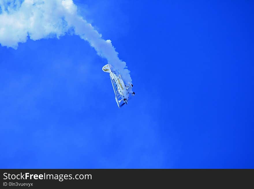 Sky, Daytime, Atmosphere, Air Show