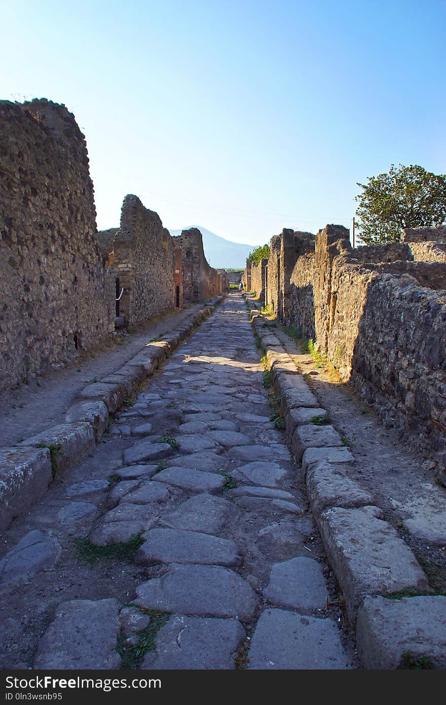 Sky, Ruins, Historic Site, Wall