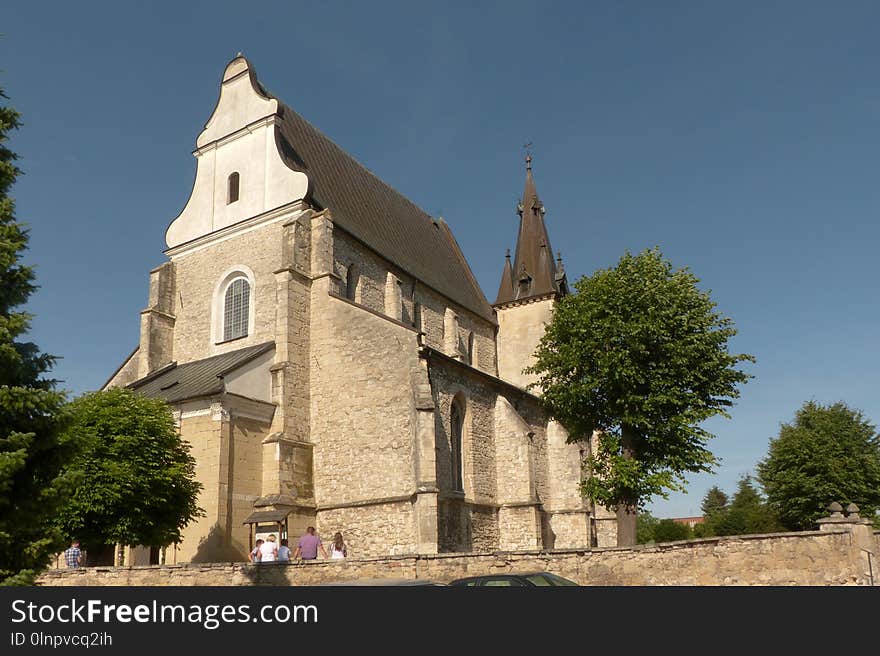 Sky, Building, Medieval Architecture, Church