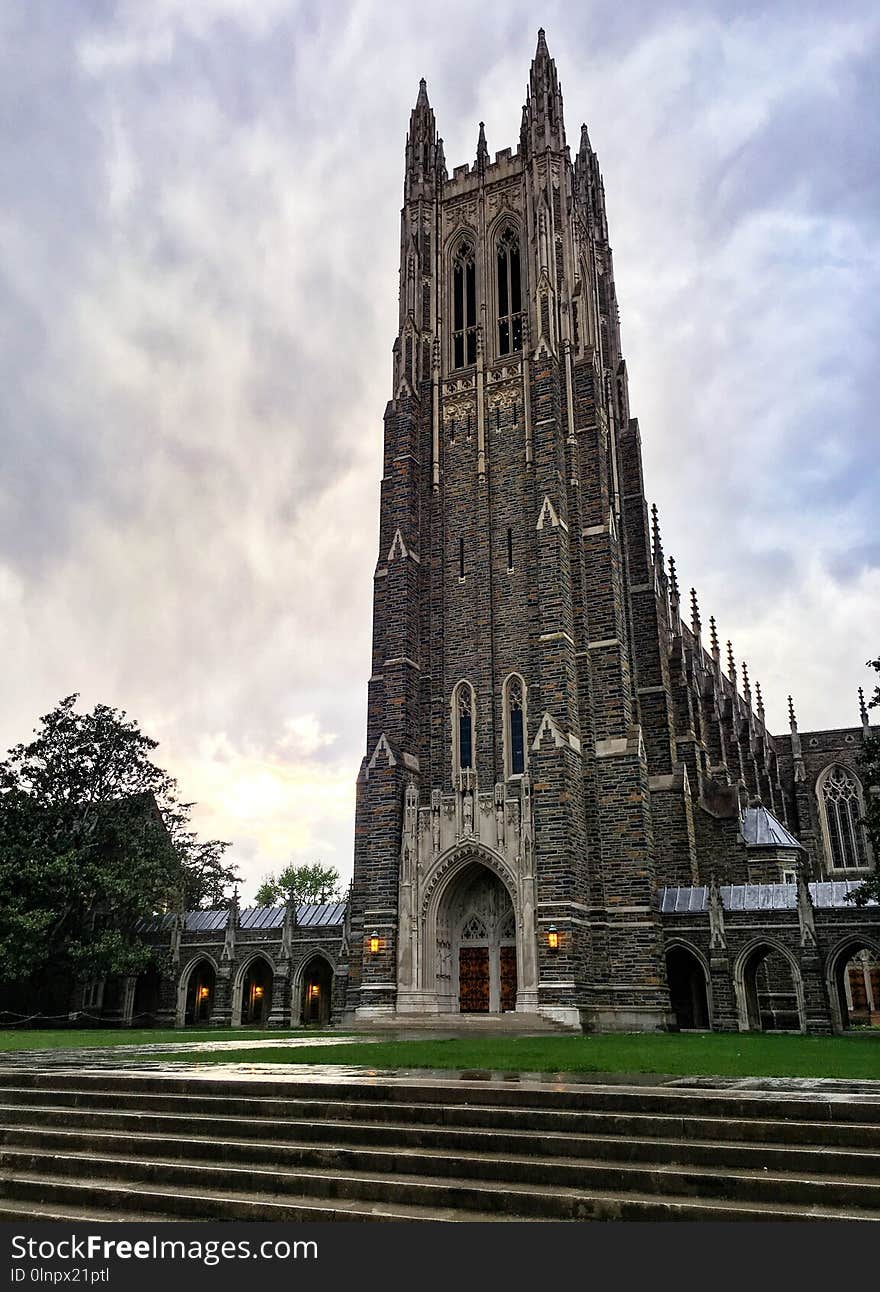 Landmark, Medieval Architecture, Building, Spire