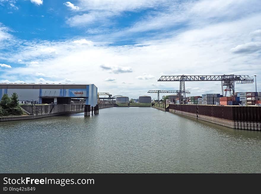 Waterway, Water Transportation, Sky, River