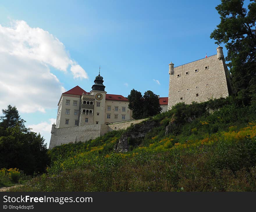 Sky, Castle, Château, Building