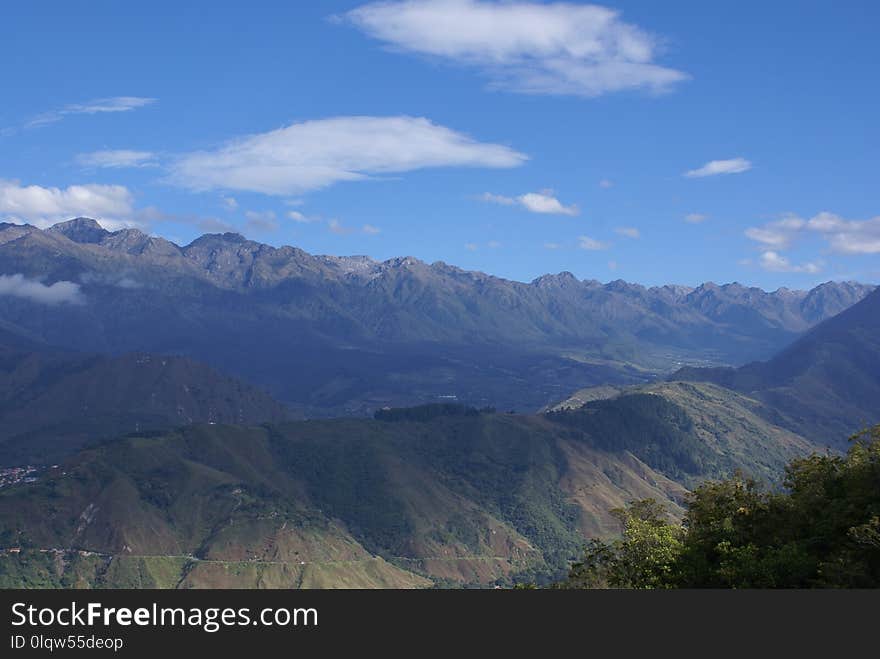 Sky, Highland, Mountainous Landforms, Ridge