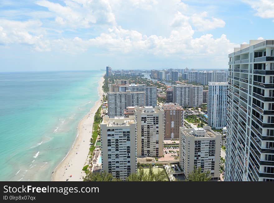 Sea, Body Of Water, Sky, Metropolitan Area