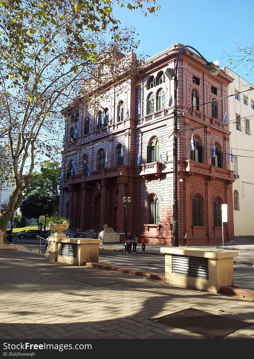 Landmark, Neighbourhood, Building, Town