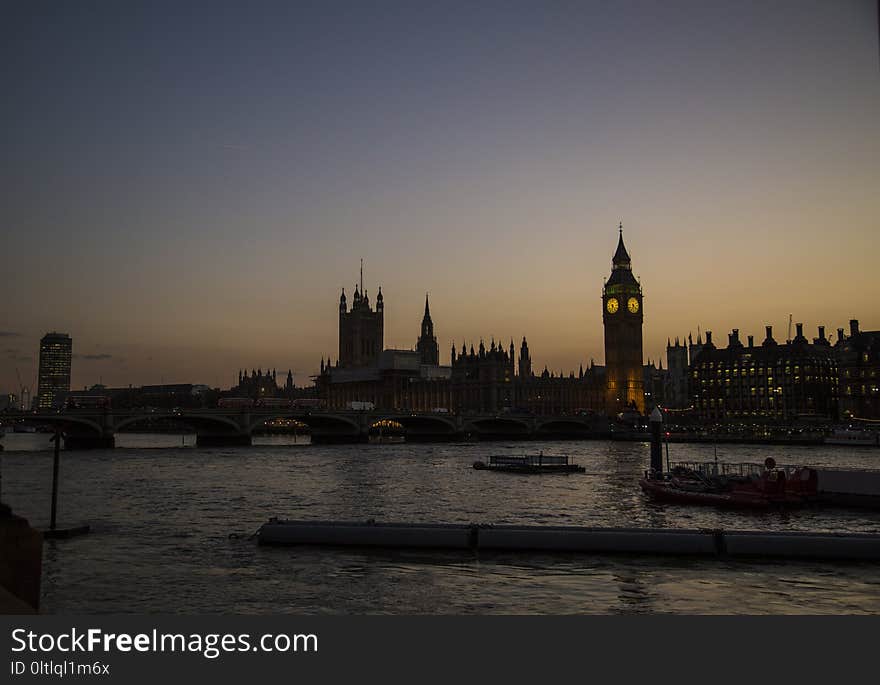 Skyline, Waterway, Sky, Cityscape