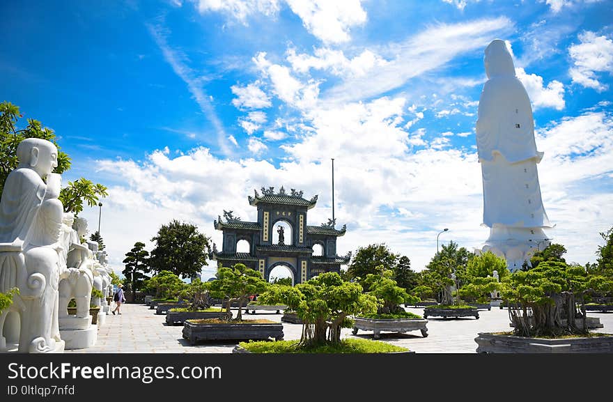 Sky, Landmark, Monument, Tourist Attraction