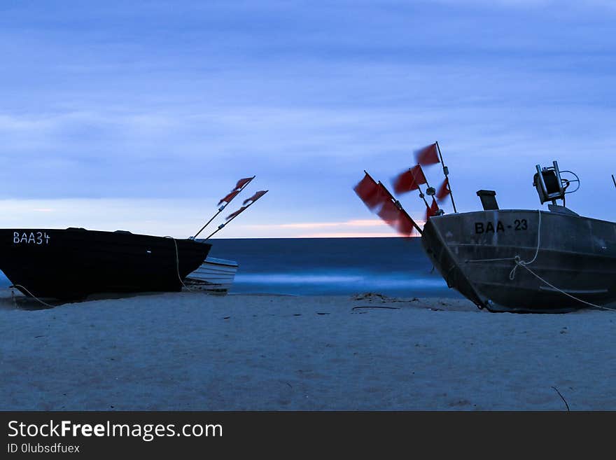 Sea, Sky, Watercraft, Boat