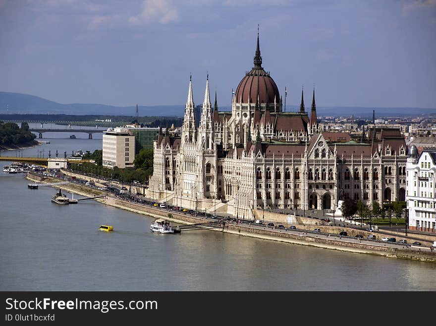 Landmark, Waterway, City, River