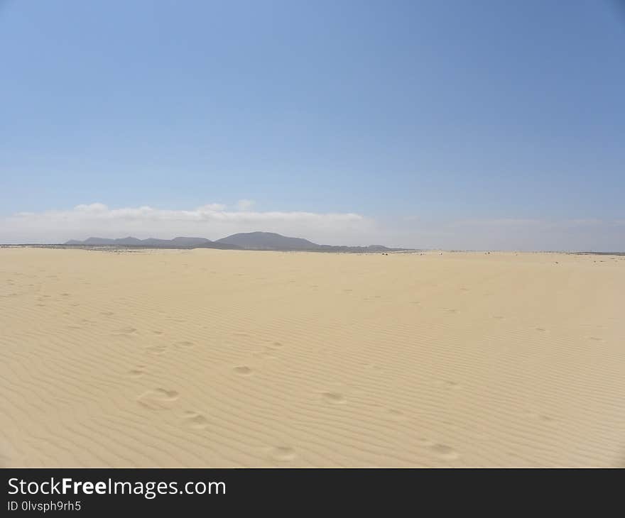 Aeolian Landform, Erg, Sky, Desert