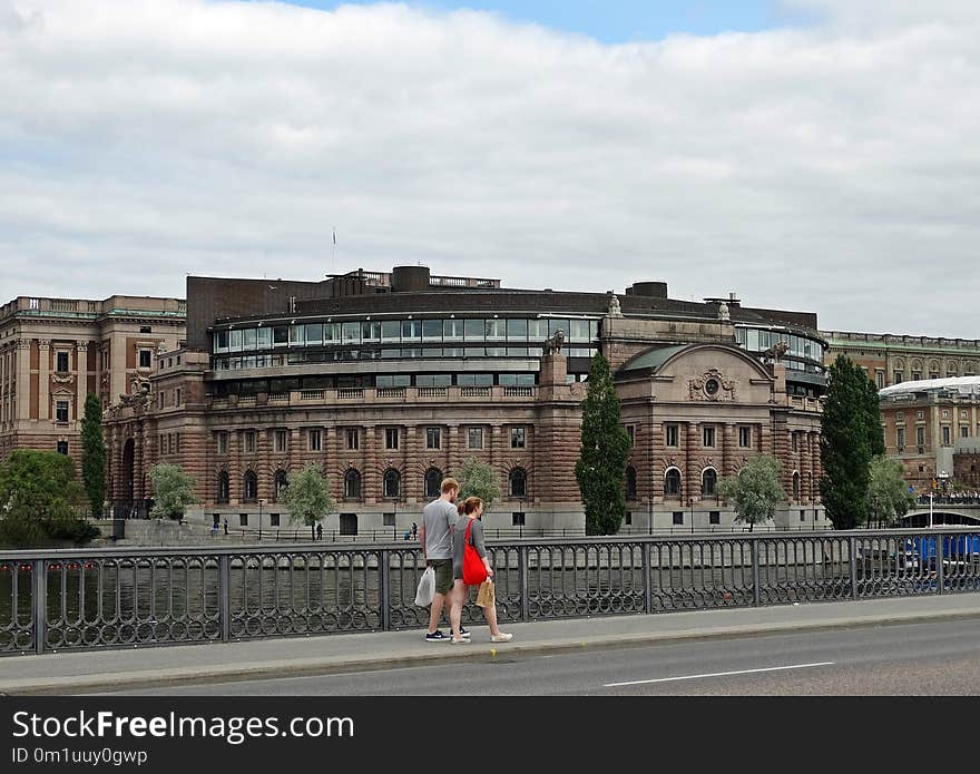 Building, Sky, City, Residential Area