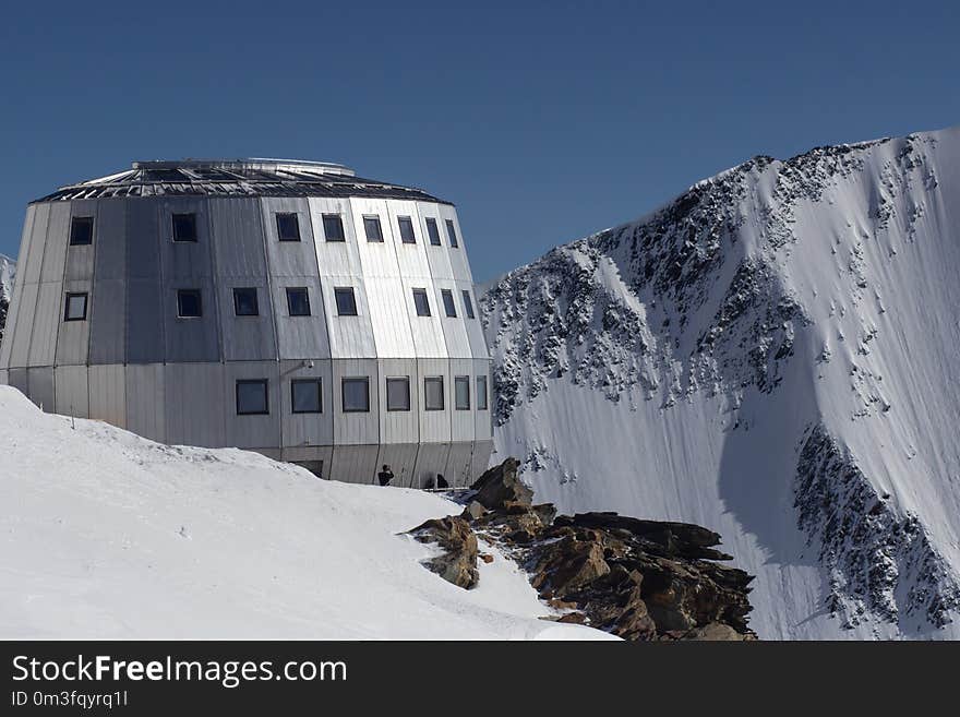 Mont Blanc, Refuge Du Gouter 3835 m, The popular starting point for attempting the ascent of Mont Blanc , France