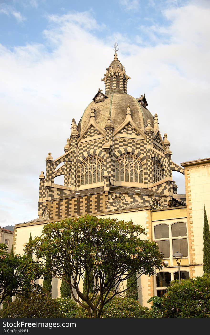 Landmark, Sky, Spire, Place Of Worship