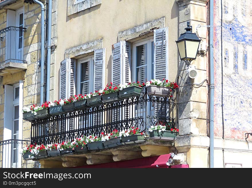 Balcony, Building, Neighbourhood, Facade