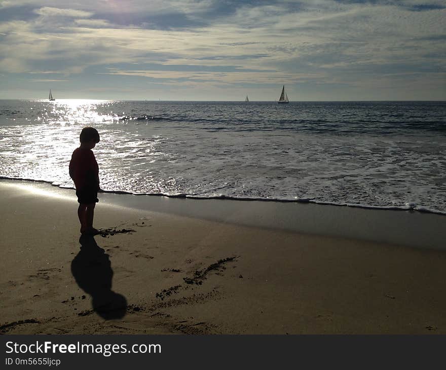 Sea, Body Of Water, Water, Beach