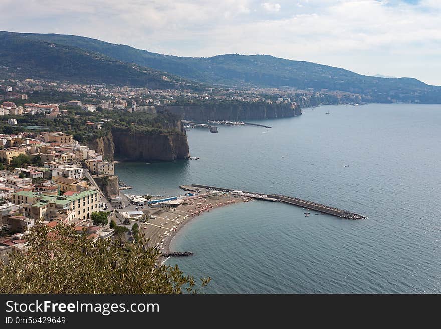 Coast, Sea, Coastal And Oceanic Landforms, Promontory