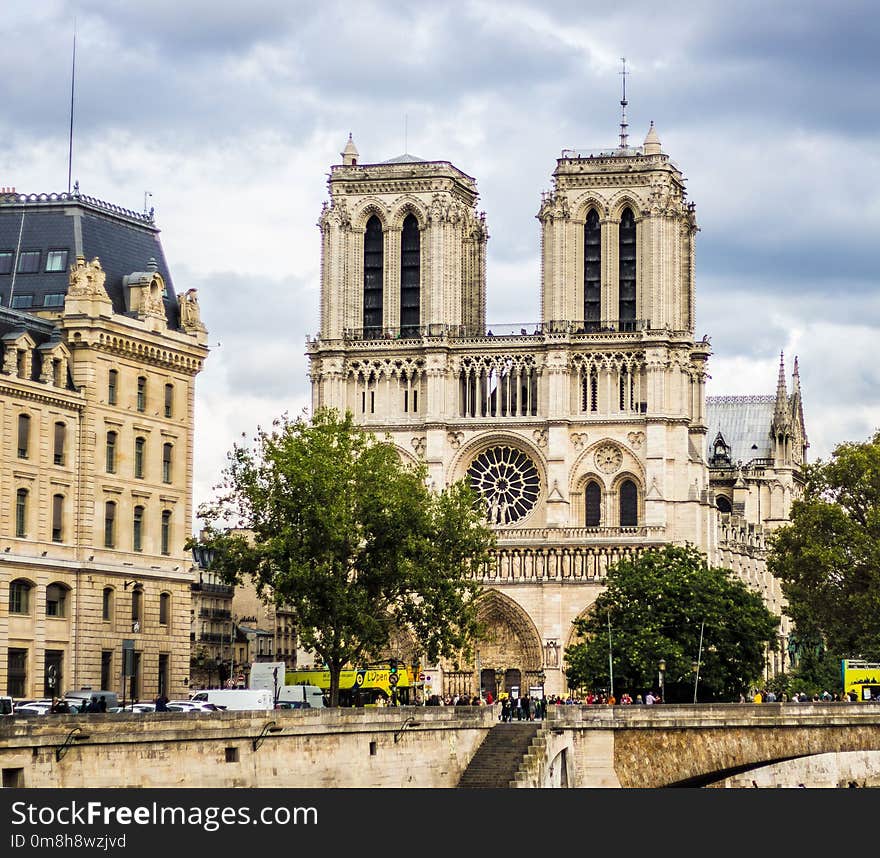 Landmark, Building, Medieval Architecture, Cathedral