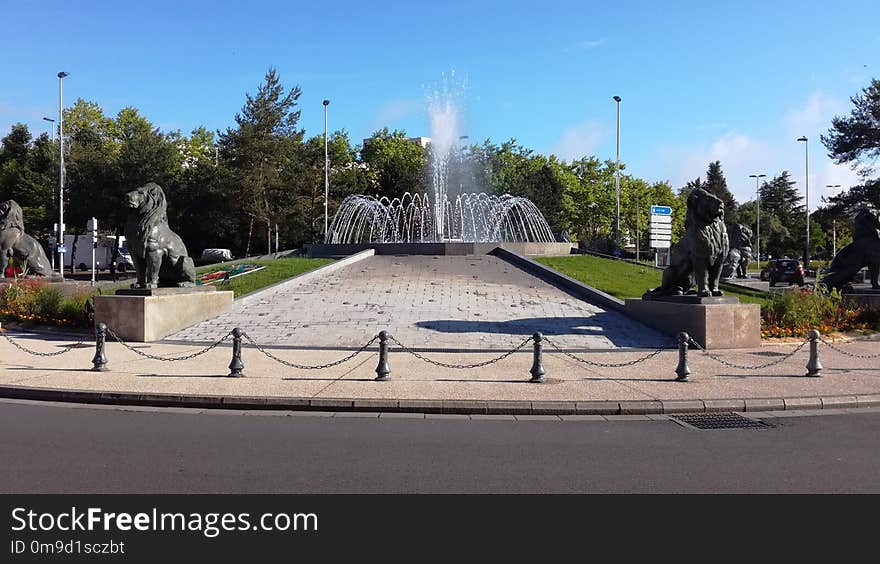 Plaza, Town Square, Fountain, Monument