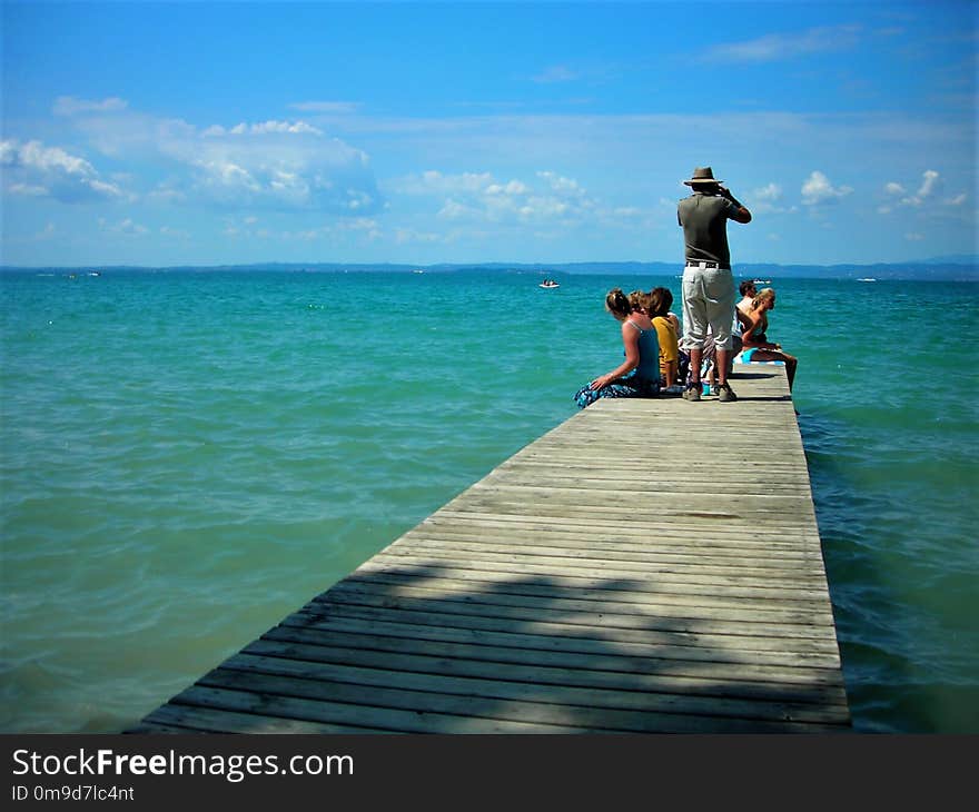 Sea, Body Of Water, Ocean, Sky