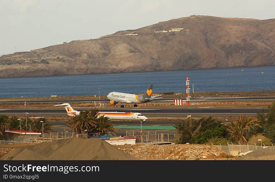 Airplane, Aviation, Runway, Sky