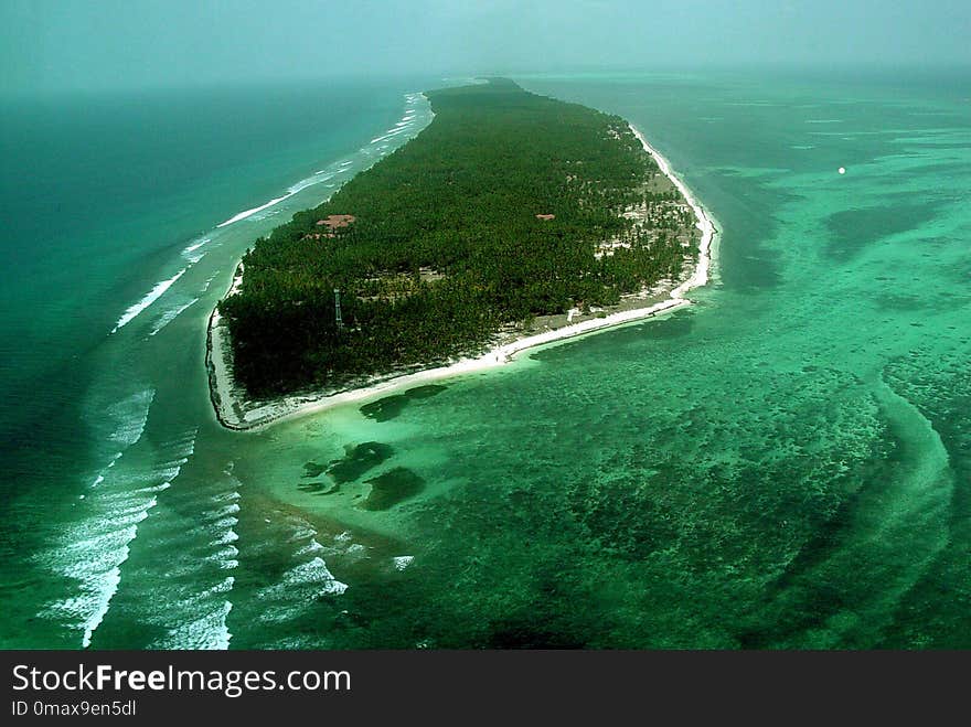 Coastal And Oceanic Landforms, Water, Sea, Promontory