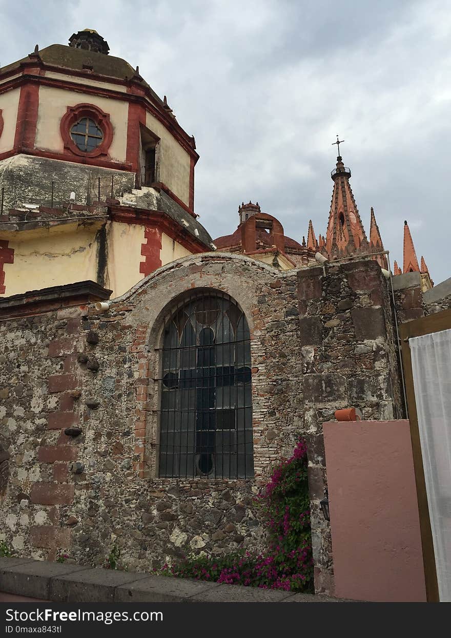 Building, Sky, Medieval Architecture, Historic Site