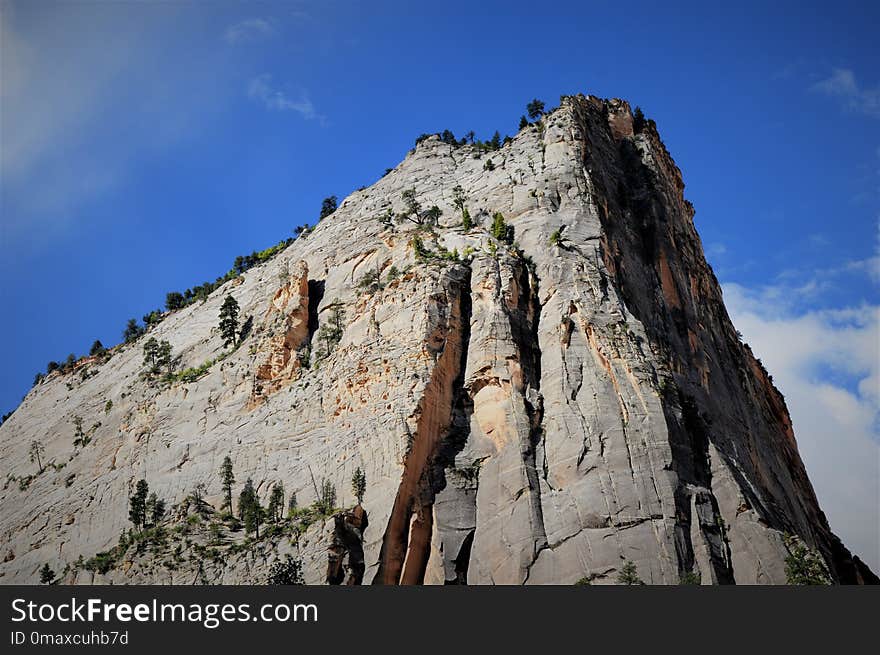 Sky, Mountainous Landforms, Mountain, Rock