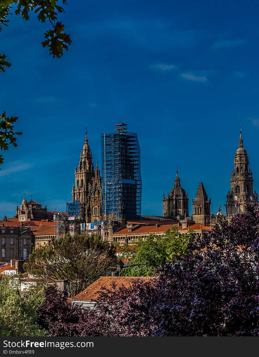 Sky, Landmark, City, Skyline