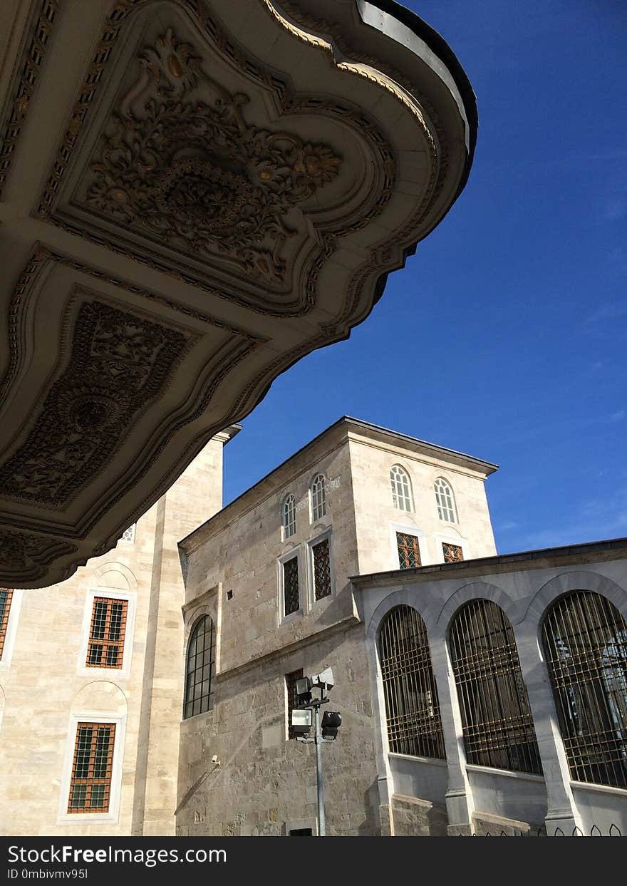 Landmark, Building, Sky, Arch