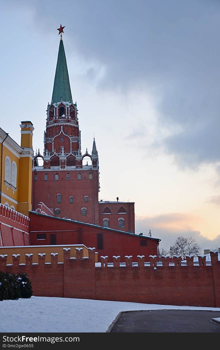 Sky, Landmark, Building, Tower