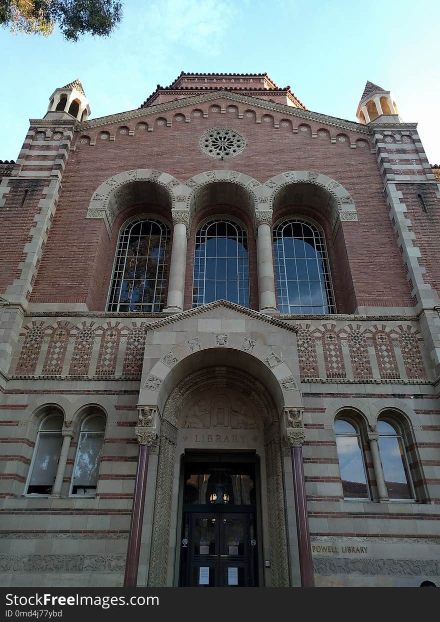 Building, Landmark, Medieval Architecture, Historic Site